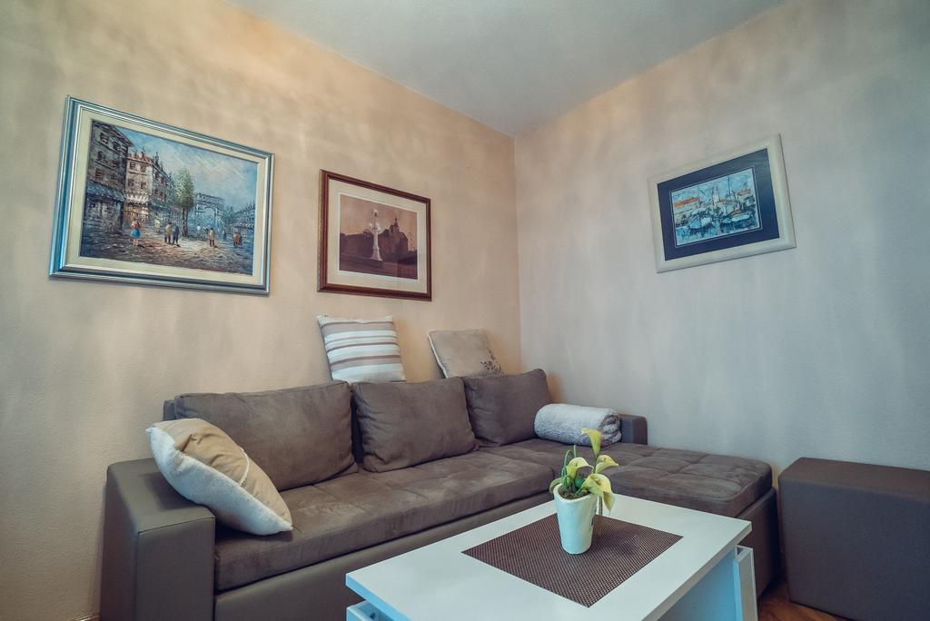 אימוטסקי Ivica Apartments מראה חיצוני תמונה